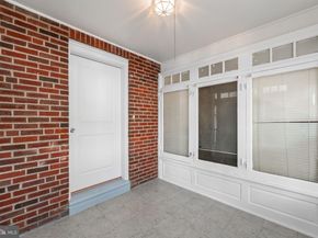 438 Glendale Road, Upper Darby PA 19082