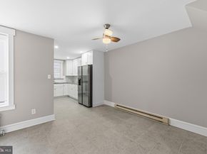 438 Glendale Road, Upper Darby PA 19082