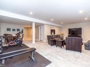 1 White Field Court, Lower Gwynedd PA 19002