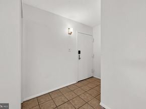 5101 Maris Avenue 401, Alexandria VA 22304