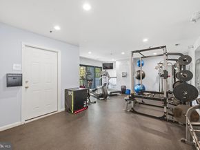 2 Leverington Avenue 21, Philadelphia PA 19127