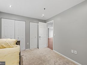 2 Leverington Avenue 21, Philadelphia PA 19127