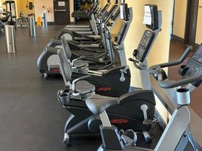 4500 S Four Mile Run Drive 1220, Arlington VA 22204