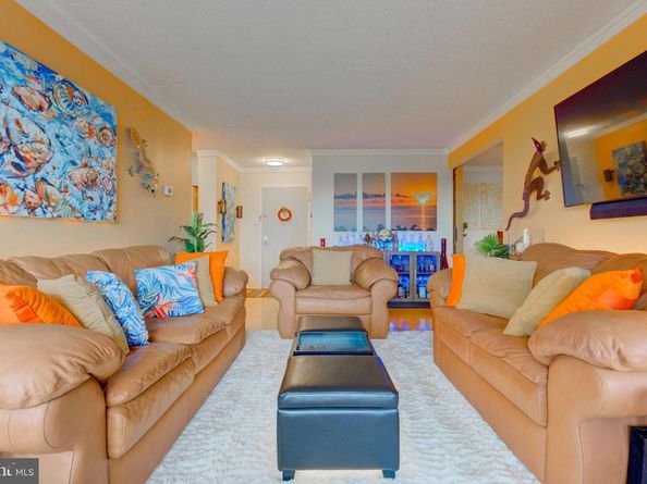 4500 S Four Mile Run Drive 1220, Arlington VA 22204