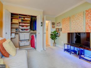 4500 S Four Mile Run Drive 1220, Arlington VA 22204