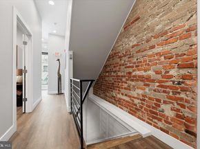 1120 South Street, Philadelphia PA 19147