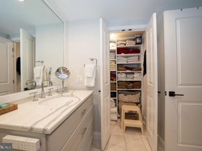 1655 Oakwood Drive CONDO N201, Penn Valley PA 19072