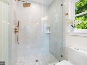 486 Shurs Lane, Philadelphia PA 19128