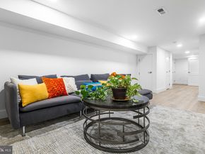 486 Shurs Lane, Philadelphia PA 19128