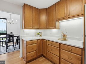 2311 Pimmit Drive 1019, Falls Church VA 22043