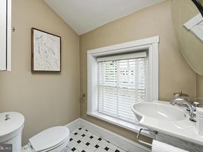 210 S Pitt Street, Alexandria VA 22314