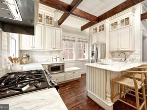 210 S Pitt Street, Alexandria VA 22314
