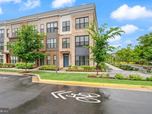 3100 Camber Place, Falls Church VA 22042