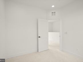3100 Camber Place, Falls Church VA 22042