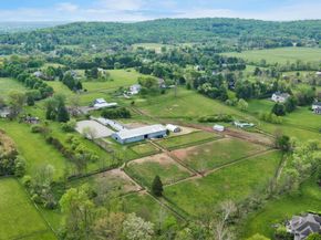 43 Van Sant Road, New Hope PA 18938