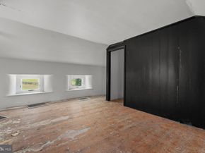 43 Van Sant Road, New Hope PA 18938