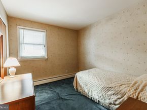 9229 Cottage Street, Philadelphia PA 19114