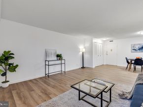 2030 N Adams Street 303, Arlington VA 22201