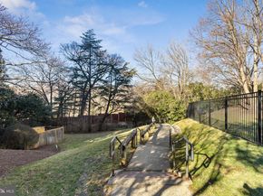 2030 N Adams Street 303, Arlington VA 22201