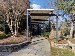 2030 N Adams Street 303, Arlington VA 22201