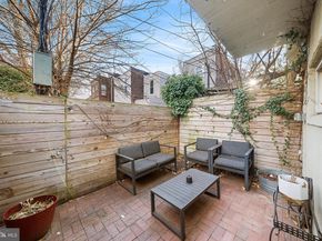 2425 Sepviva Street, Philadelphia PA 19125