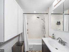 2425 Sepviva Street, Philadelphia PA 19125