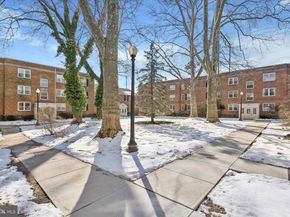 42 Conshohocken State Road 7B, Bala Cynwyd PA 19004