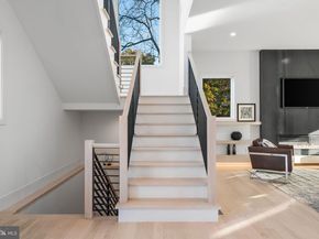 4810 3rd Street N, Arlington VA 22203