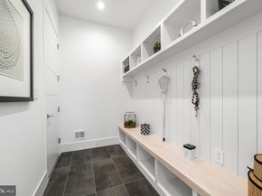 4810 3rd Street N, Arlington VA 22203