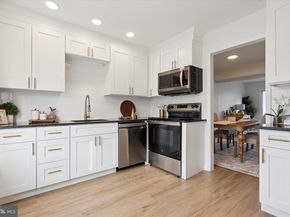 367 Dartmouth Court, Bensalem PA 19020