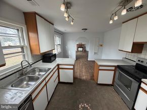 9704 Blake Lane, Fairfax VA 22031