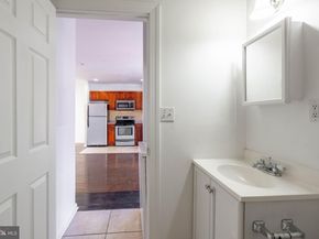 1814 W Diamond Street, Philadelphia PA 19121