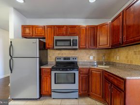 1814 W Diamond Street, Philadelphia PA 19121