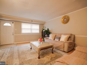 611 Edison Avenue C, Philadelphia PA 19116