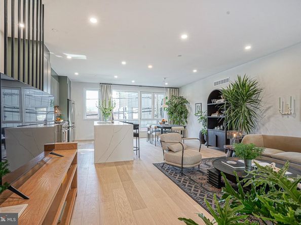 1102 E Columbia LOT B1, Philadelphia PA 19125