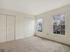 3858 9TH Road S, Arlington VA 22204