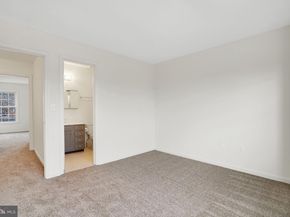 3858 9TH Road S, Arlington VA 22204