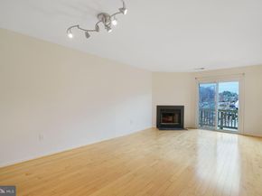 3858 9TH Road S, Arlington VA 22204