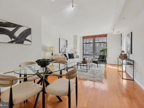 1021 N Garfield Street 819, Arlington VA 22201