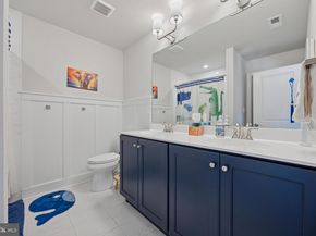 232 S Sugan, New Hope PA 18938