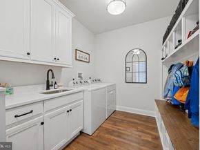 232 S Sugan, New Hope PA 18938