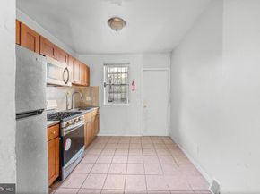 3805 Wyalusing Avenue, Philadelphia PA 19104