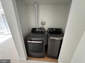 6135 Edsall Road N, Alexandria VA 22304