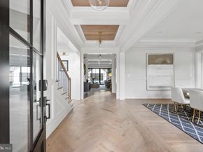 6126 Stoneham Lane, Mclean VA 22101