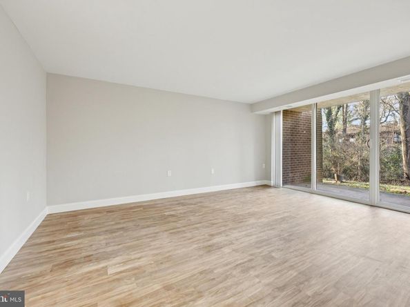 1410 Northgate Square 10/1A, Reston VA 20190