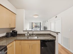 1000 New Jersey Avenue SE 216, Washington DC 20003