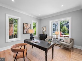 921 22nd Street S, Arlington VA 22202