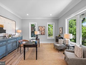 921 22nd Street S, Arlington VA 22202