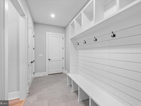 921 22nd Street S, Arlington VA 22202