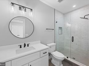 921 22nd Street S, Arlington VA 22202